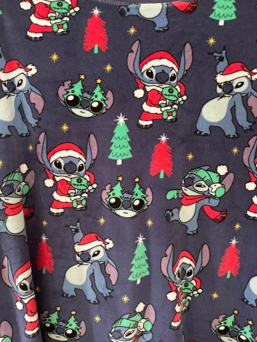 Disney Stitch Womens Large (12/14) Christmas Top And Pants Pajama Two Piece Set - Picture 2 of 8